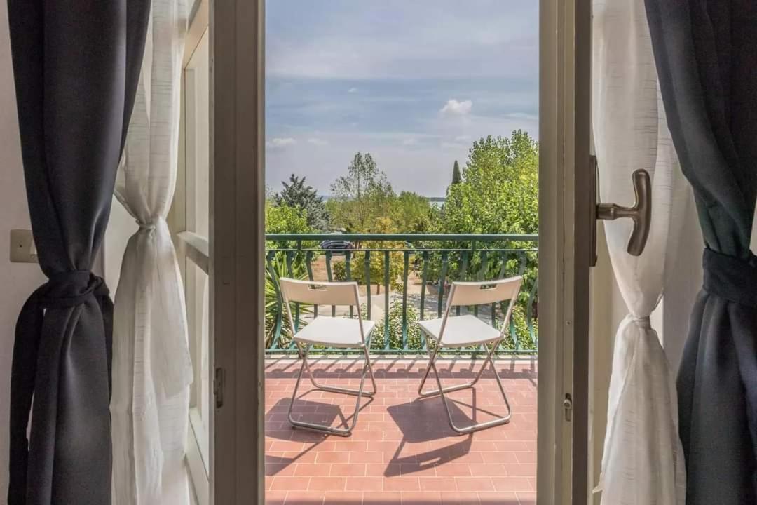 Appartamento Campiello Sirmione Eksteriør bilde